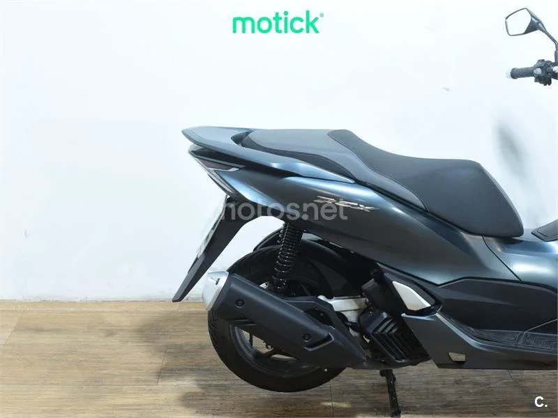 Honda PCX125 - Vista 3