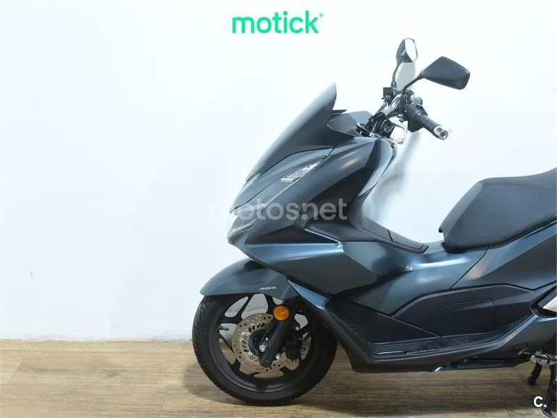 Honda PCX125 - Vista 8