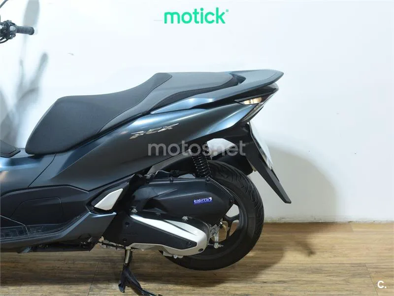 Honda PCX125 - Vista 9