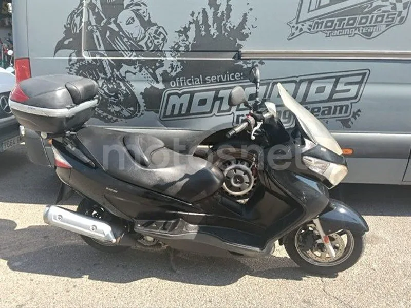 Suzuki Burgman 125 1200 € 2007 Zaragoza - 1