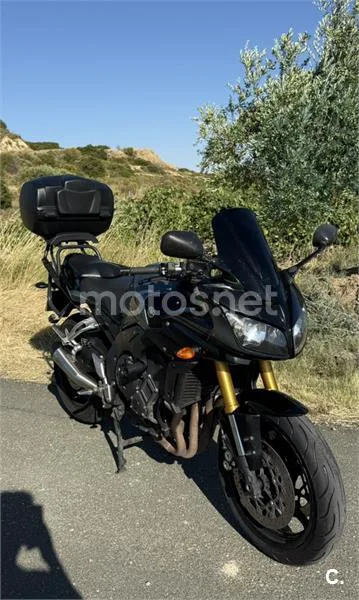 Yamaha FZ1 Fazer - Vista 3
