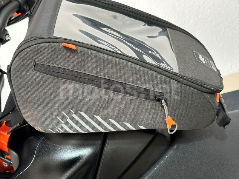 KTM 790 Adventure - Vista 17