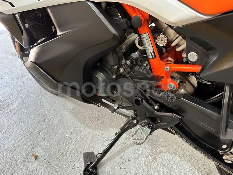 KTM 790 Adventure - Vista 35