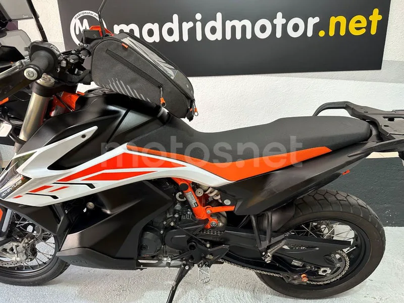 KTM 790 Adventure - Vista 6