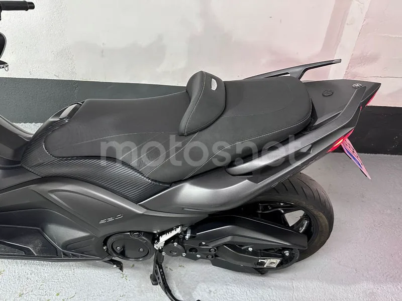 Yamaha TMAX 530 - Vista 13