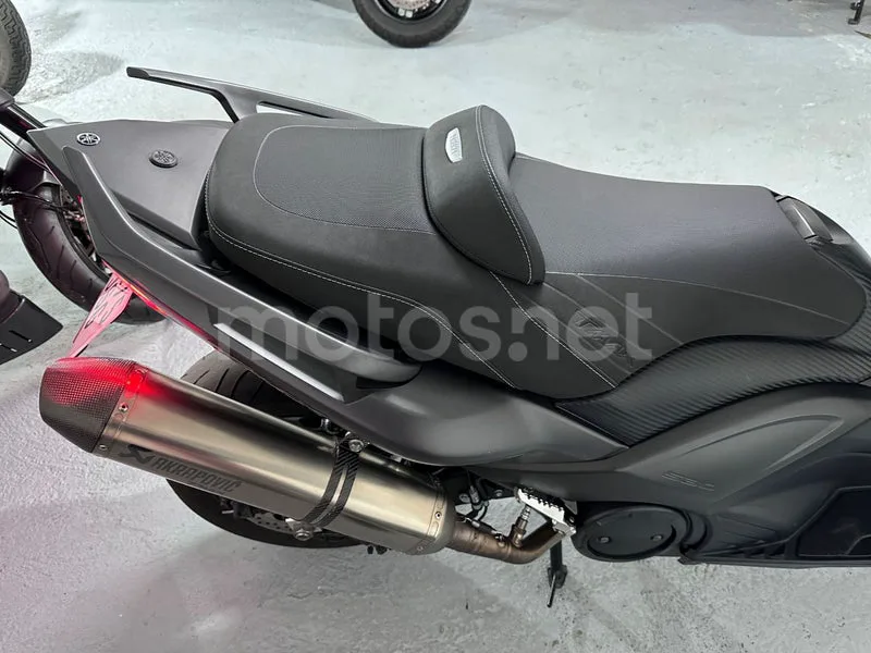 Yamaha TMAX 530 - Vista 14