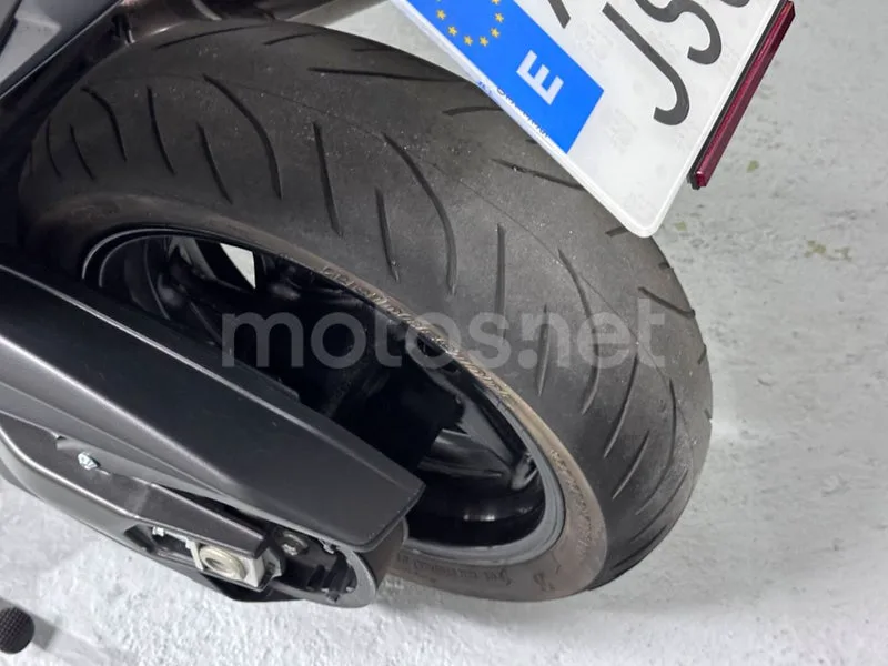 Yamaha TMAX 530 - Vista 25