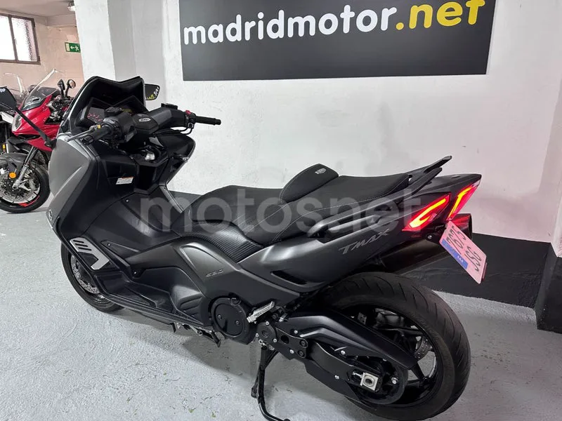 Yamaha TMAX 530 - Vista 6