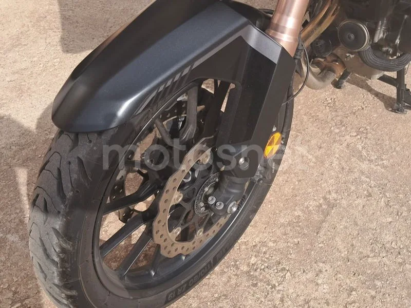 Honda CB500X - Vista 11