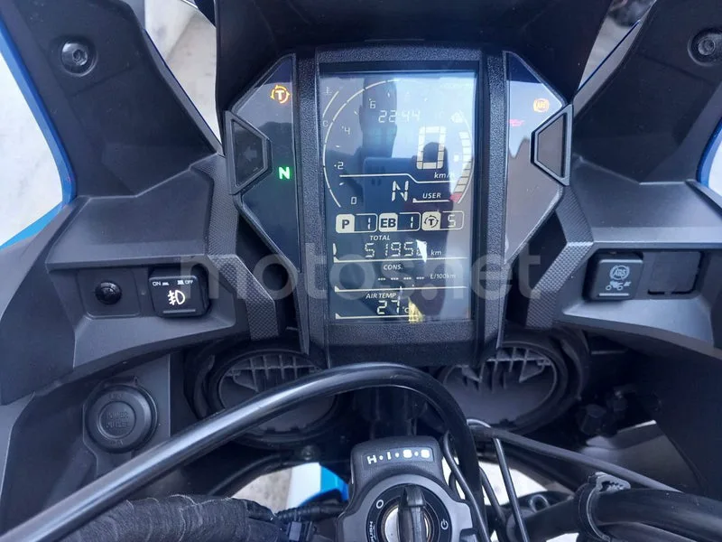 Honda CRF1000L Africa Twin - Vista 6
