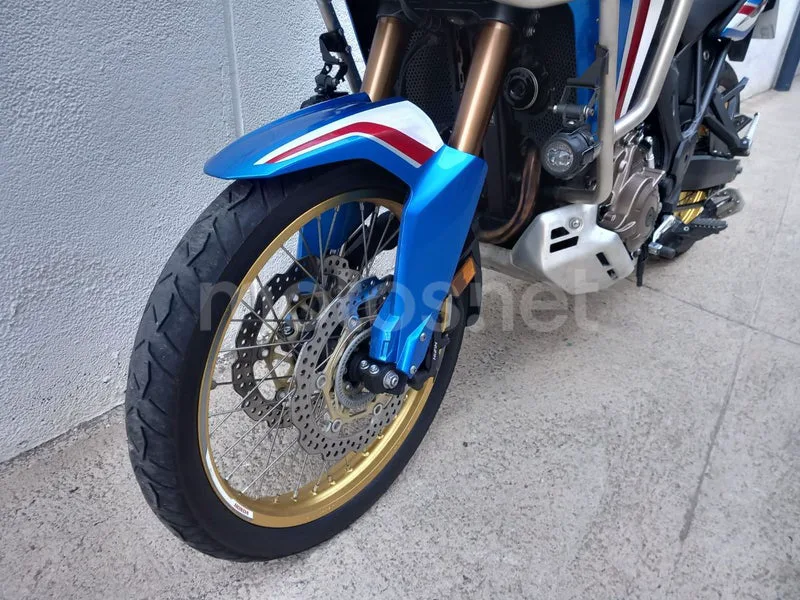 Honda CRF1000L Africa Twin - Vista 10