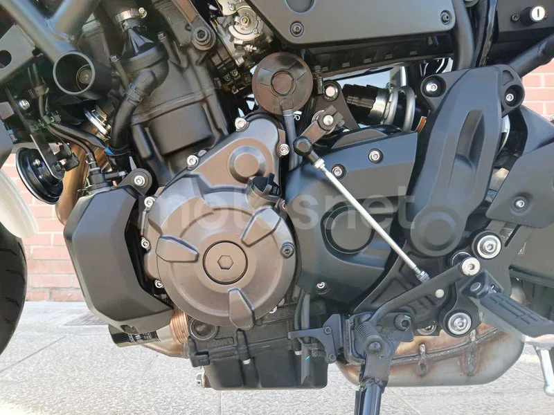 Yamaha XSR700 - Vista 28