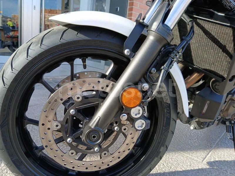 Yamaha XSR700 - Vista 29