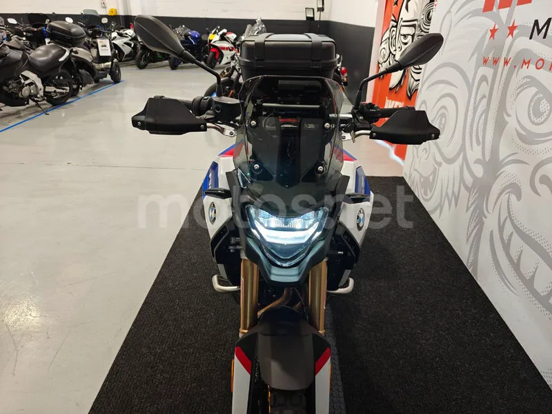 BMW F 900 GS - Vista 4