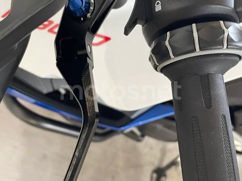 BMW F 900 XR - Vista 8