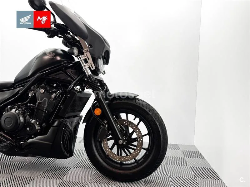 Honda Rebel 500 - Vista 4