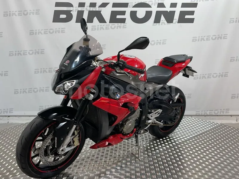 BMW S 1000 R - Vista 3