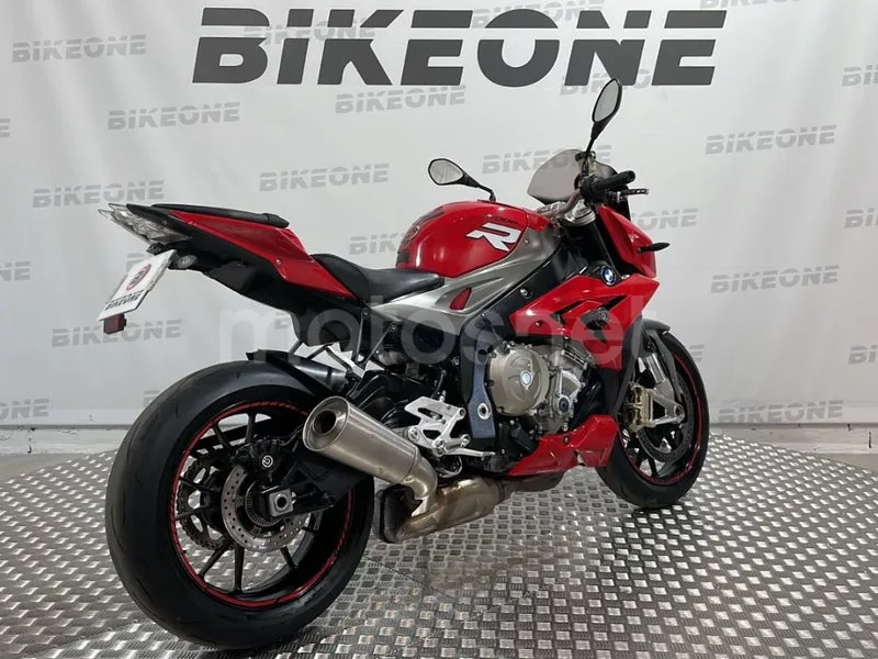 BMW S 1000 R - Vista 9