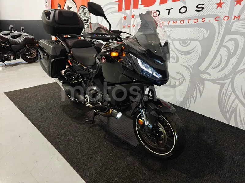Honda NT1100 10.990 € 2022 Navarra - 2