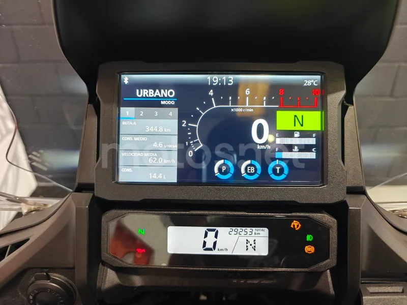 Honda NT1100 - Vista 8