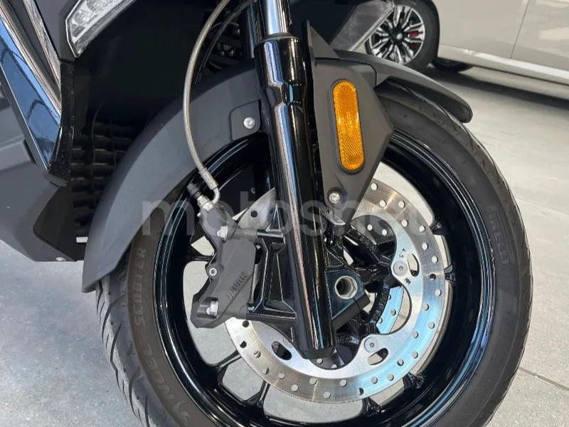 BMW C 400 X - Vista 7