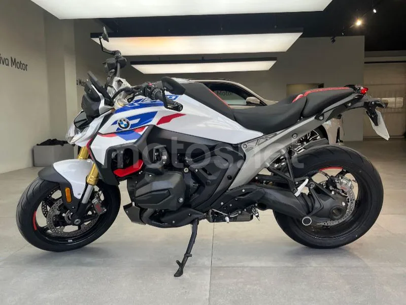 BMW R 1300 R 20.900 € 2025 Tarragona - 1
