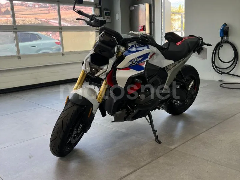 BMW R 1300 R 20.900 € 2025 Tarragona - 2