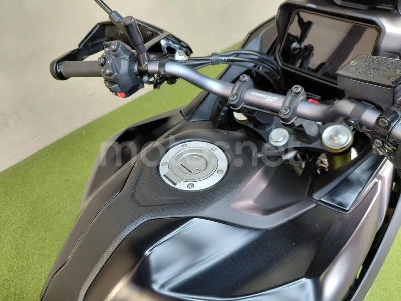 Yamaha Tracer 7 - Vista 13