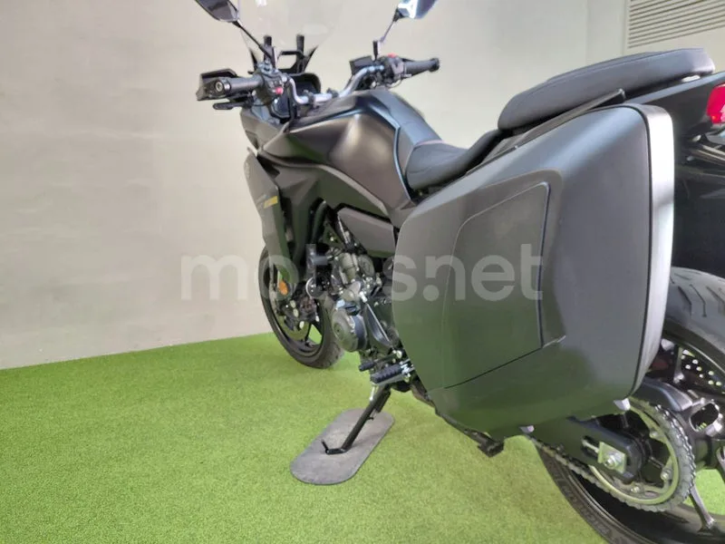 Yamaha Tracer 7 - Vista 17