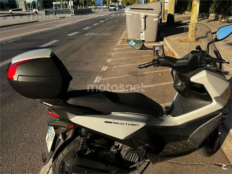 Kymco Sky Town 125 - Vista 3