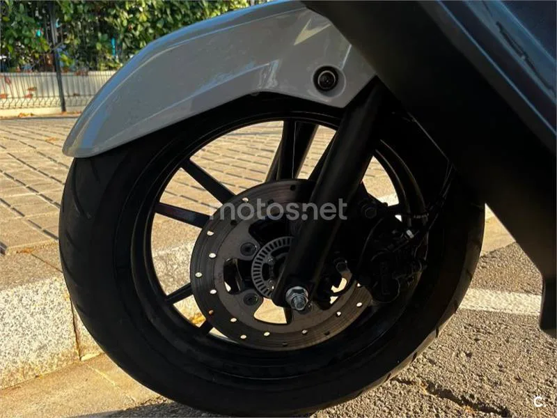Kymco Sky Town 125 - Vista 5