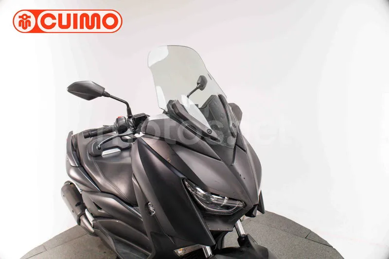 Yamaha XMAX 300 - Vista 11