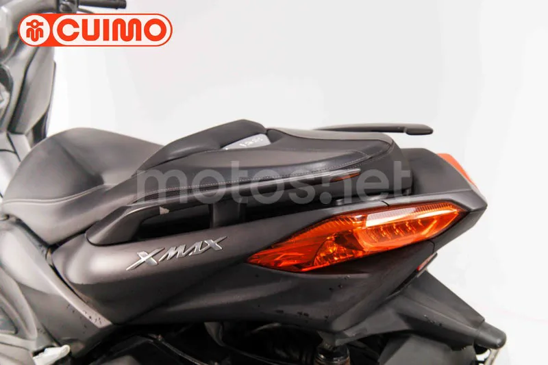 Yamaha XMAX 300 - Vista 20