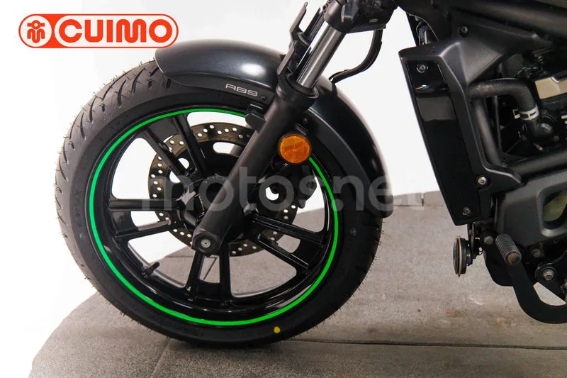Kawasaki Vulcan S - Vista 20