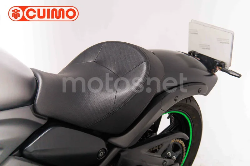 Kawasaki Vulcan S - Vista 22