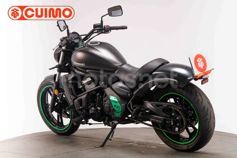 Kawasaki Vulcan S - Vista 6