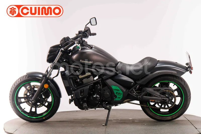 Kawasaki Vulcan S - Vista 8