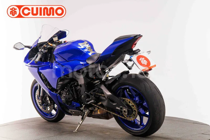 Yamaha YZF-R1 - Vista 6