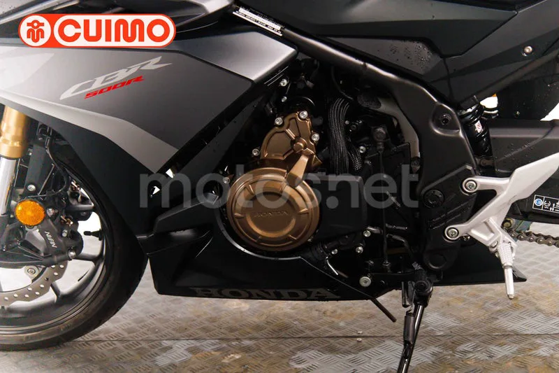 Honda CBR500R - Vista 19