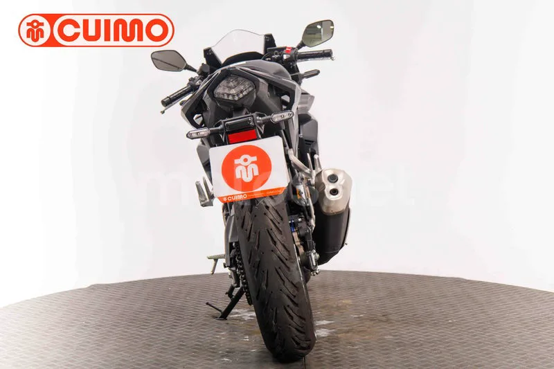 Honda CBR500R - Vista 5