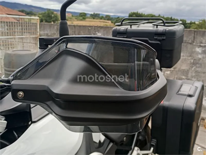 BMW F 750 GS - Vista 10