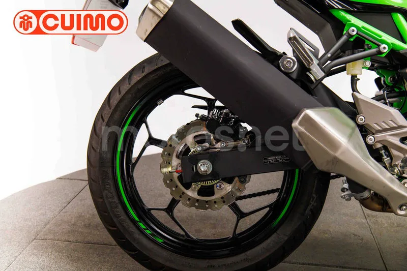 Kawasaki Ninja 125 - Vista 16