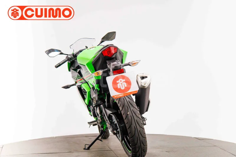 Kawasaki Ninja 125 - Vista 5