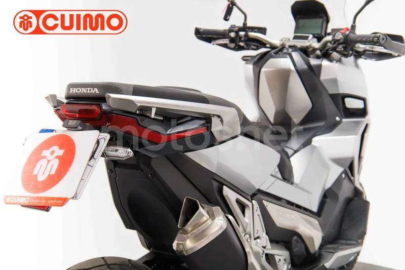Honda X-ADV - Vista 16