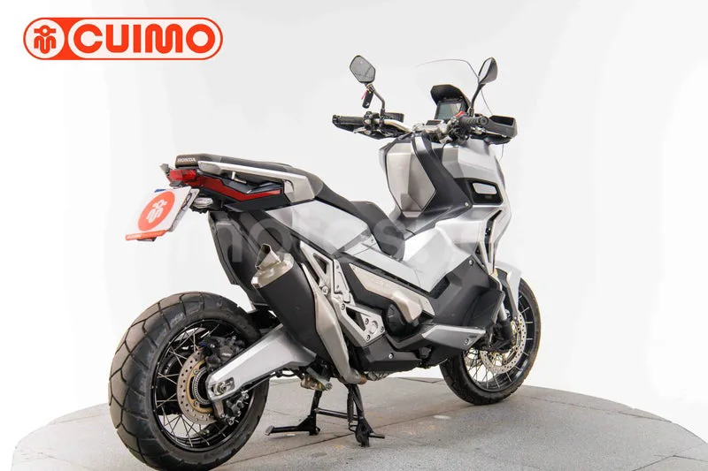 Honda X-ADV - Vista 4
