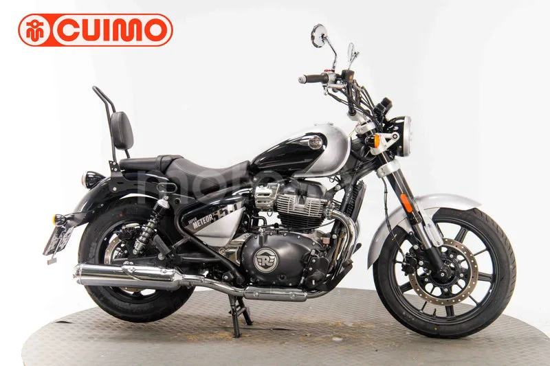 Royal Enfield Super Meteor 650 5899 € 2024 Málaga - 2