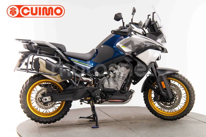 CFMOTO 800MT 7699 € 2022 Málaga - 2