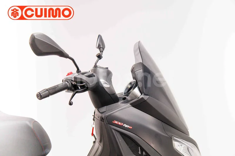 Piaggio MP3 - Vista 13