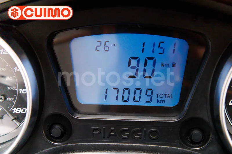 Piaggio MP3 - Vista 25