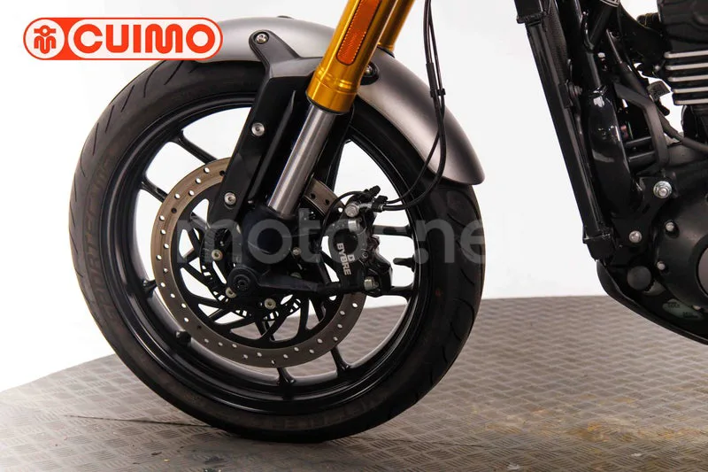 Triumph Speed 400 - Vista 22